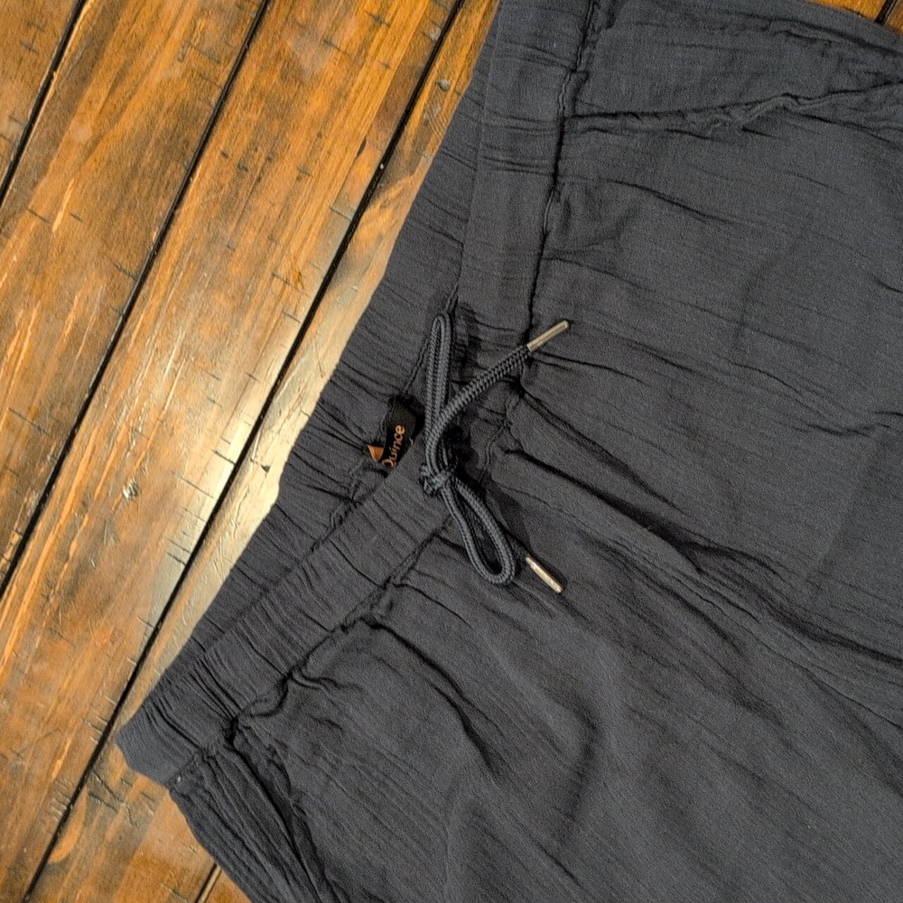 Quince Organic Cotton Gauze Straight Leg Pant - Picture 3 of 8